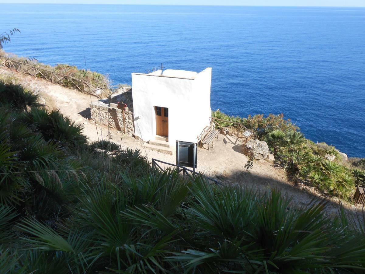 Casa Vacanza Tra Cielo E Mare Custonaci Ngoại thất bức ảnh